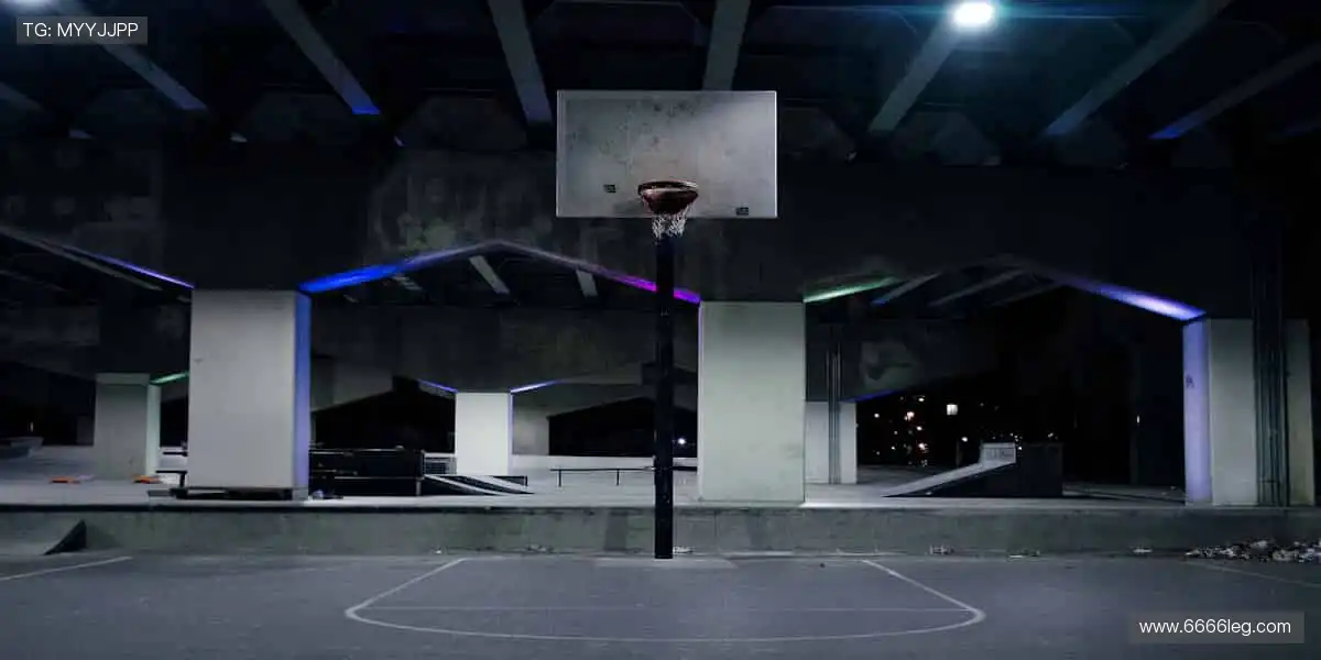 🎙️独家视角,听见汗水与荣耀的共鸣!💪